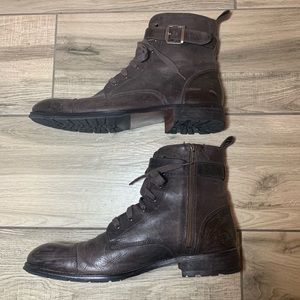 NWNT Mens Banana Republic Distressed leather boots